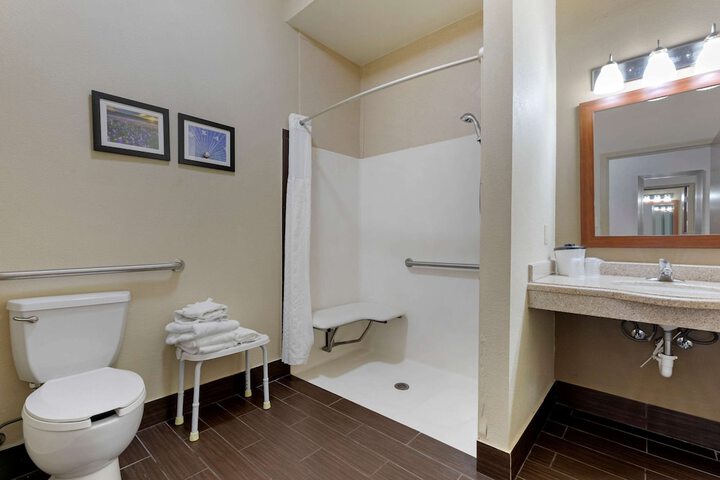 Comfort Suites Gainesville