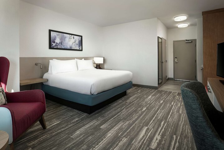 Room 20 of 35