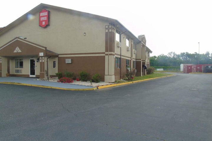Hotel 2 of 34