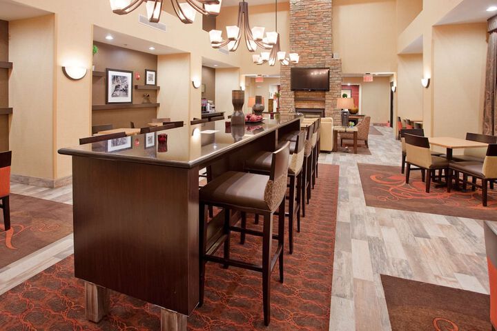 Hampton Inn & Suites Dickinson