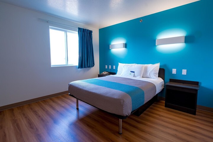 Motel 6 Pottstown PA