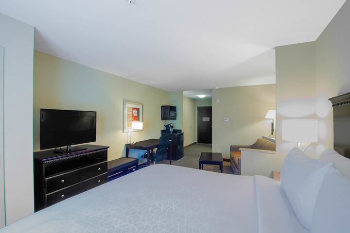 Room 21 of 29