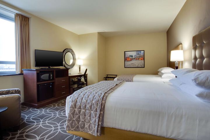 Room 16 of 62