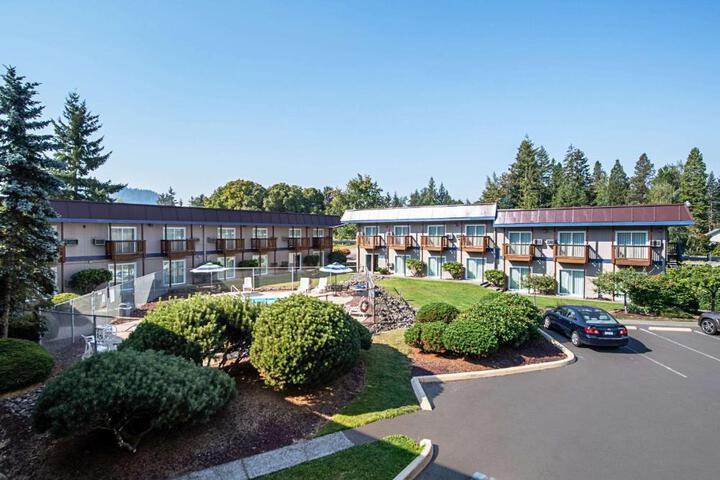 Rodeway Inn Enumclaw Mount Rainer-Crystal Mountain Area