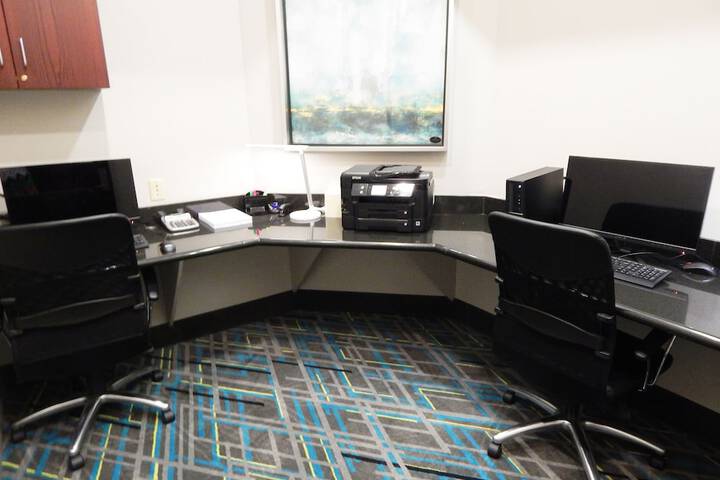 Business Center 55 of 55