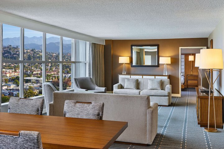 Hilton Los Angeles North / Glendale