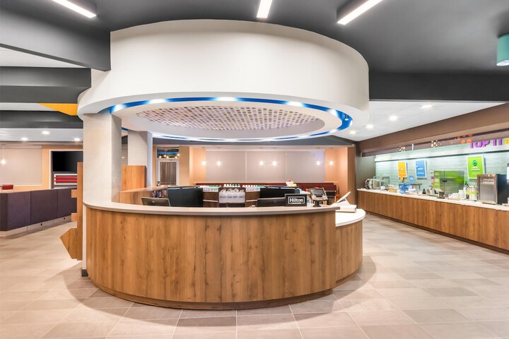 Tru by Hilton Pensacola I-10 North Davis Highway