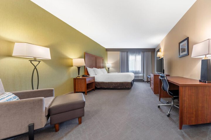 Comfort Inn & Suites LaVale - Cumberland