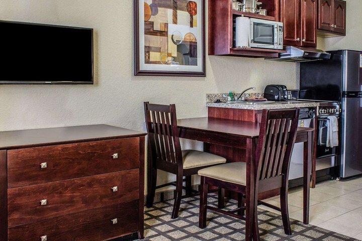Room 29 of 51