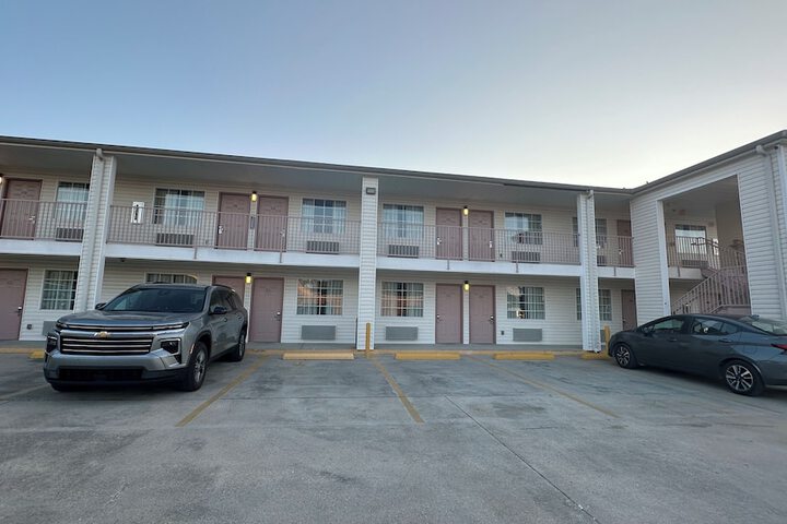 Carom Inn Denham Springs-Baton Rouge