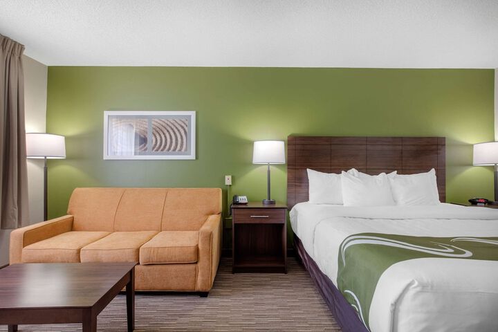 Room 21 of 41