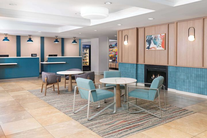 Homewood Suites by Hilton Tampa Airport - Westshore