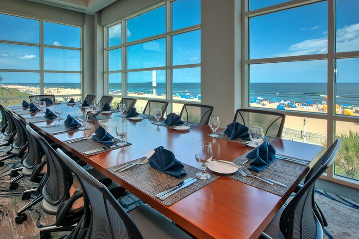 Hilton Garden Inn Virginia Beach Oceanfront