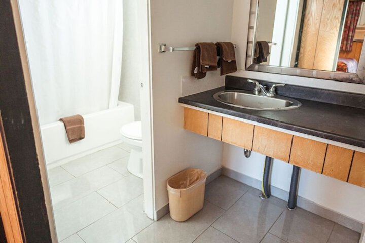 Room 14 of 62