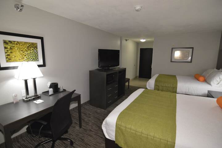 Room 15 of 33