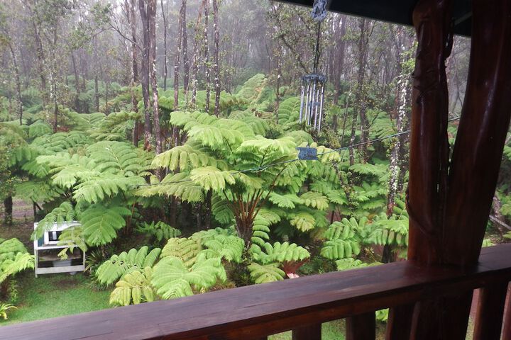 Aloha Crater Lodge