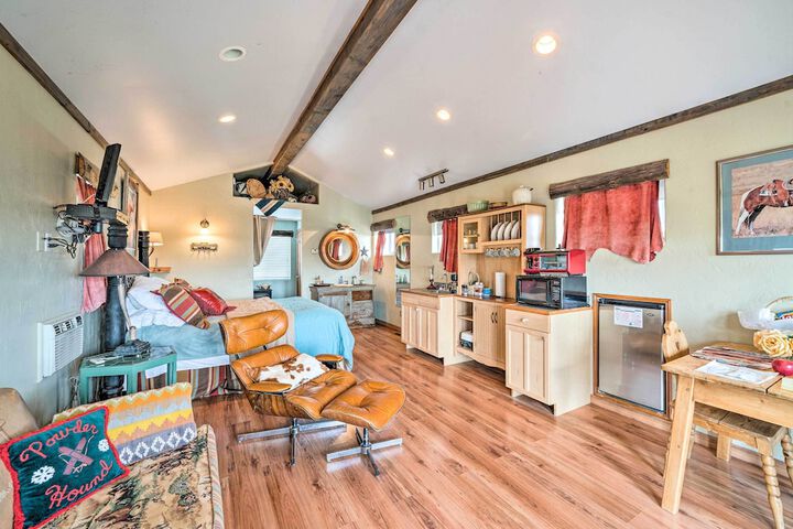 dreamswest Ennis Studio w / Deck & Stunning Views