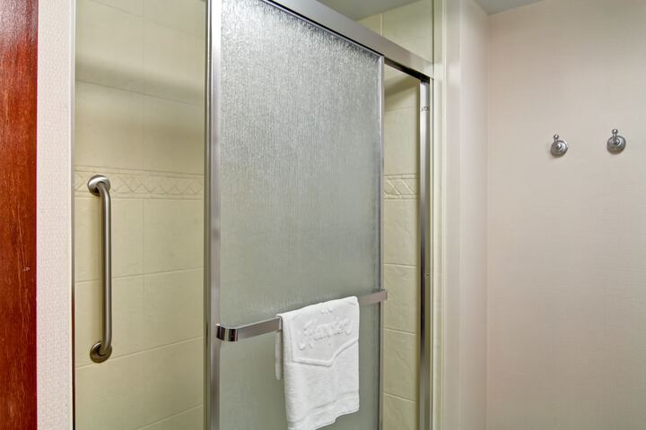 Room 30 of 59