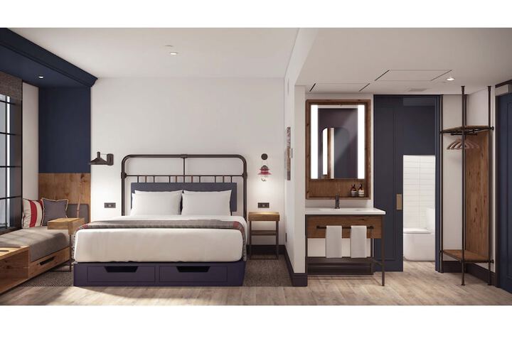 Room 28 of 38