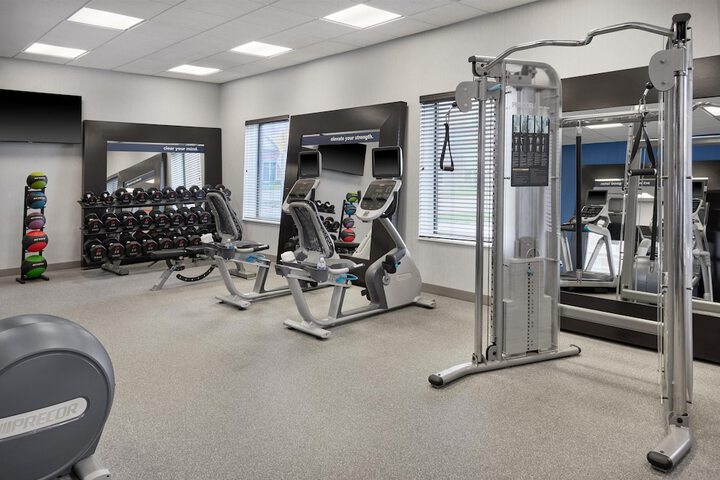 Hampton Inn & Suites Detroit / Troy