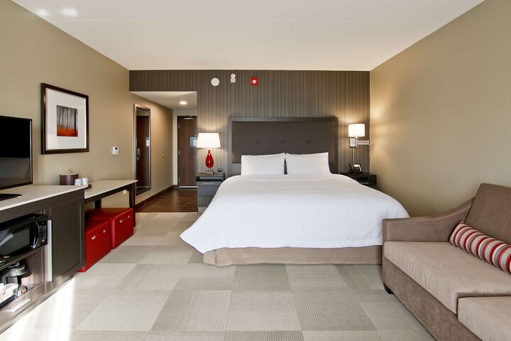 Room 17 of 48