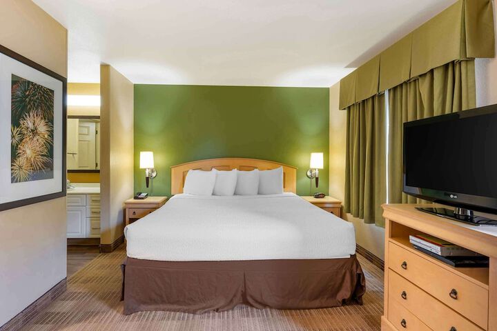 Room 22 of 30