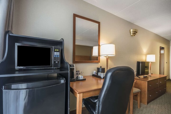 Room 14 of 35