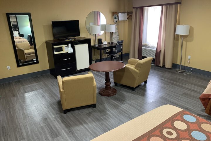 Super 8 by Wyndham Richmond