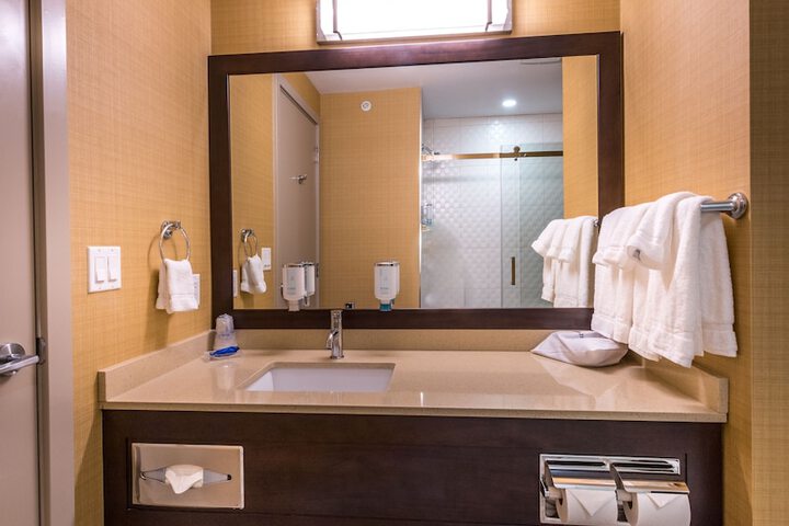 Best Western Plus Chateau Fort St. John