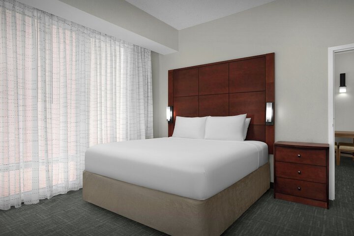 Residence Inn Portland Downtown / Waterfront