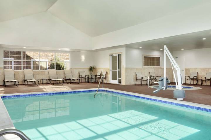 Homewood Suites by Hilton Fargo