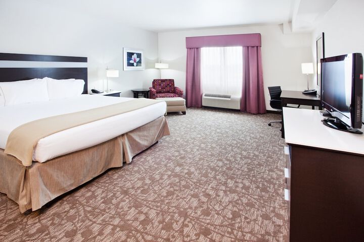 Room 46 of 61