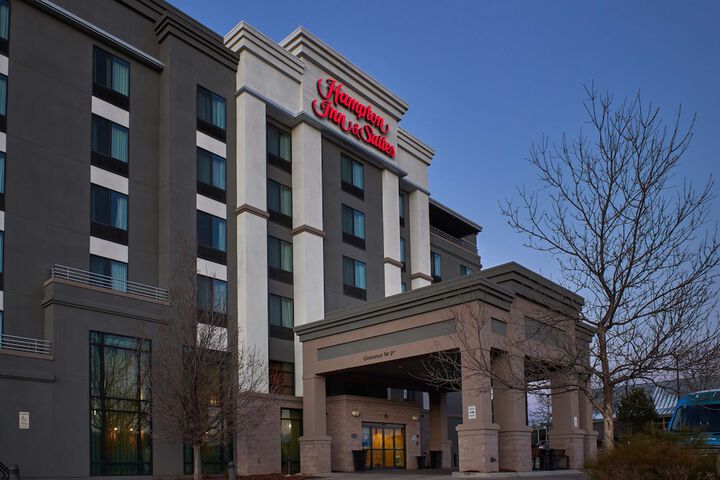 Hotel 2 of 85