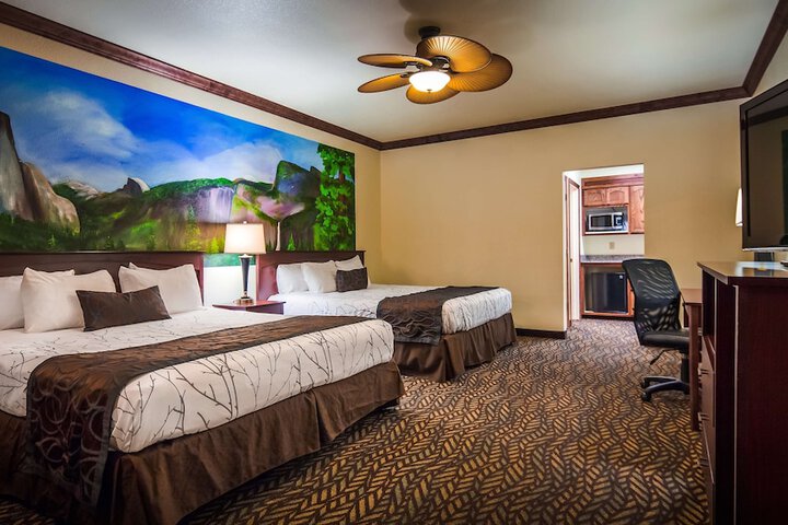 Room 27 of 36