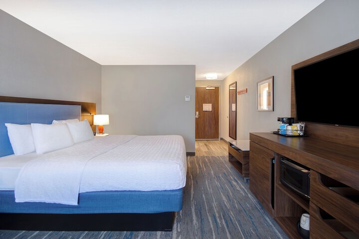 Room 21 of 107