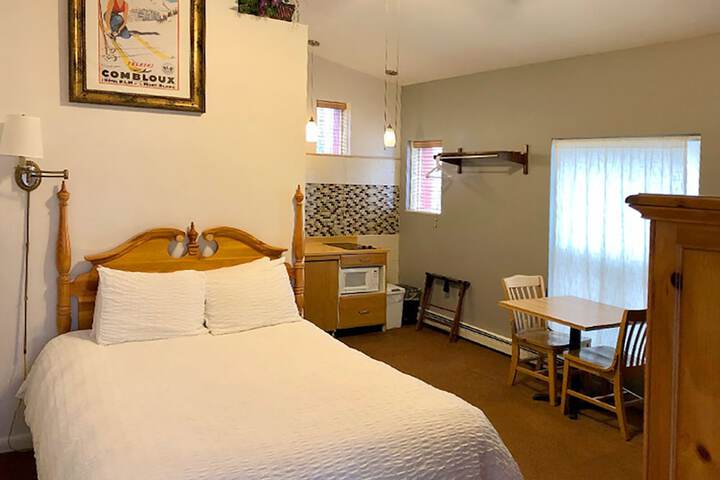 Tyrolean Lodge
