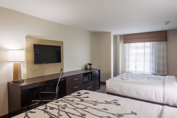 Room 16 of 54