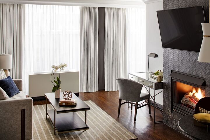 Room 26 of 55