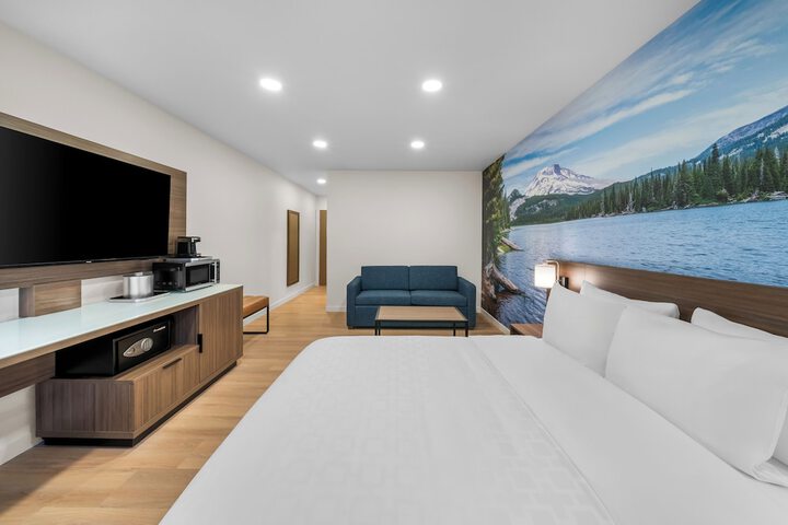 Clarion Pointe Kent - Seattle South