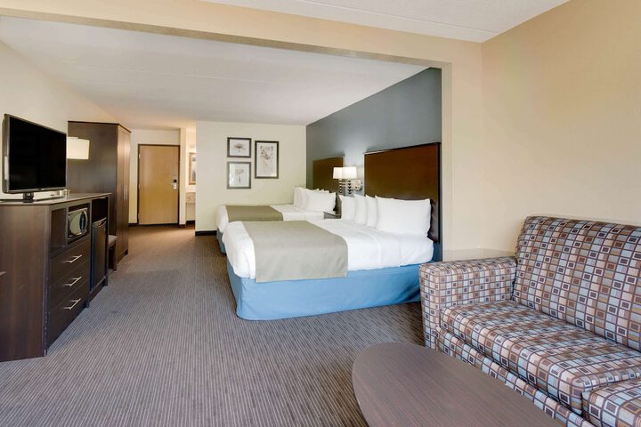 Baymont by Wyndham Owatonna