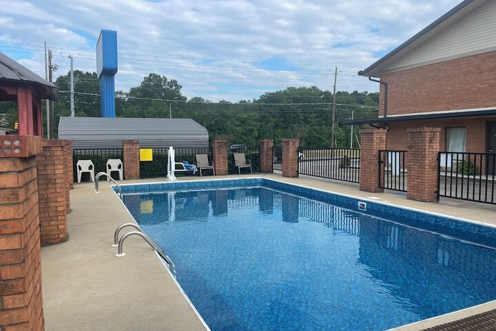 Pool 5 of 46