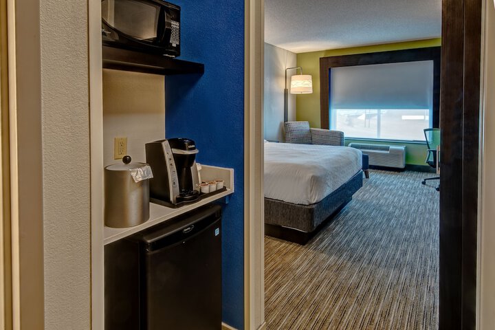 Room 19 of 44