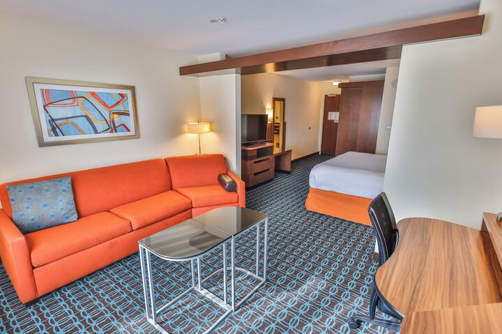 Wavecrest Lodge