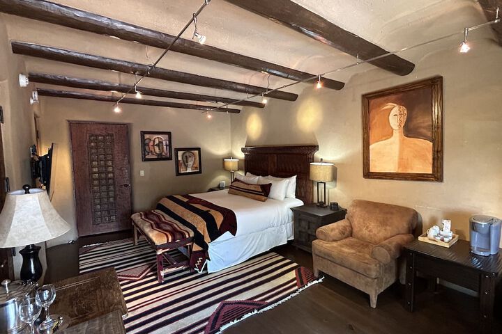 Room 42 of 75