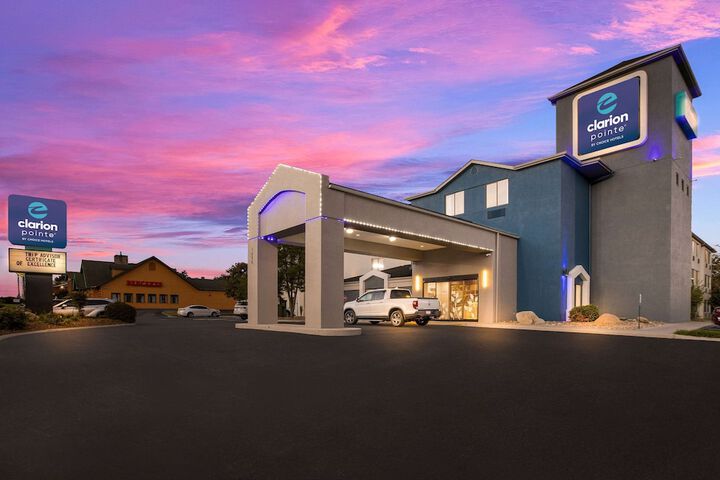 Hotel 8 of 53