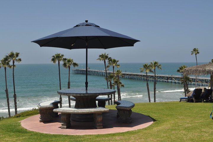 Beachcomber Inn