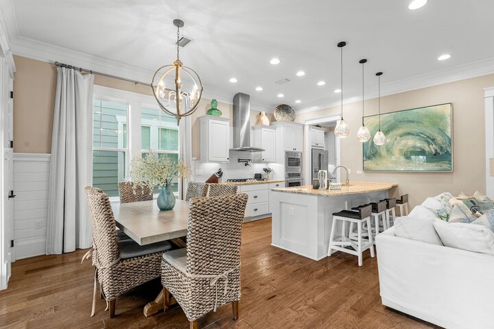 Prominence on 30A by Panhandle Getaways