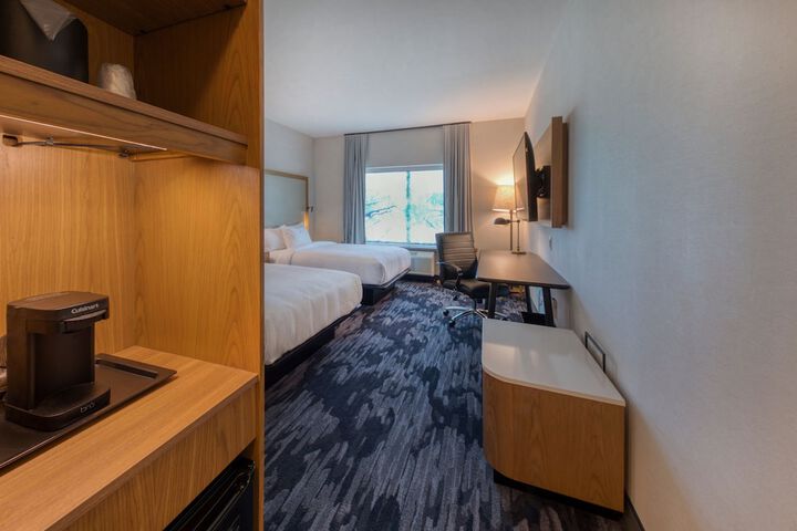 Room 18 of 42