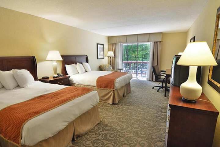 Sturbridge Host Hotel & Conference Center