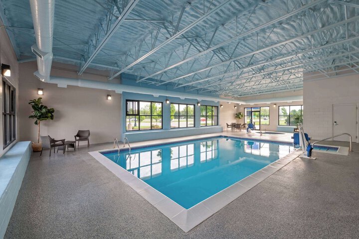 Pool 6 of 32